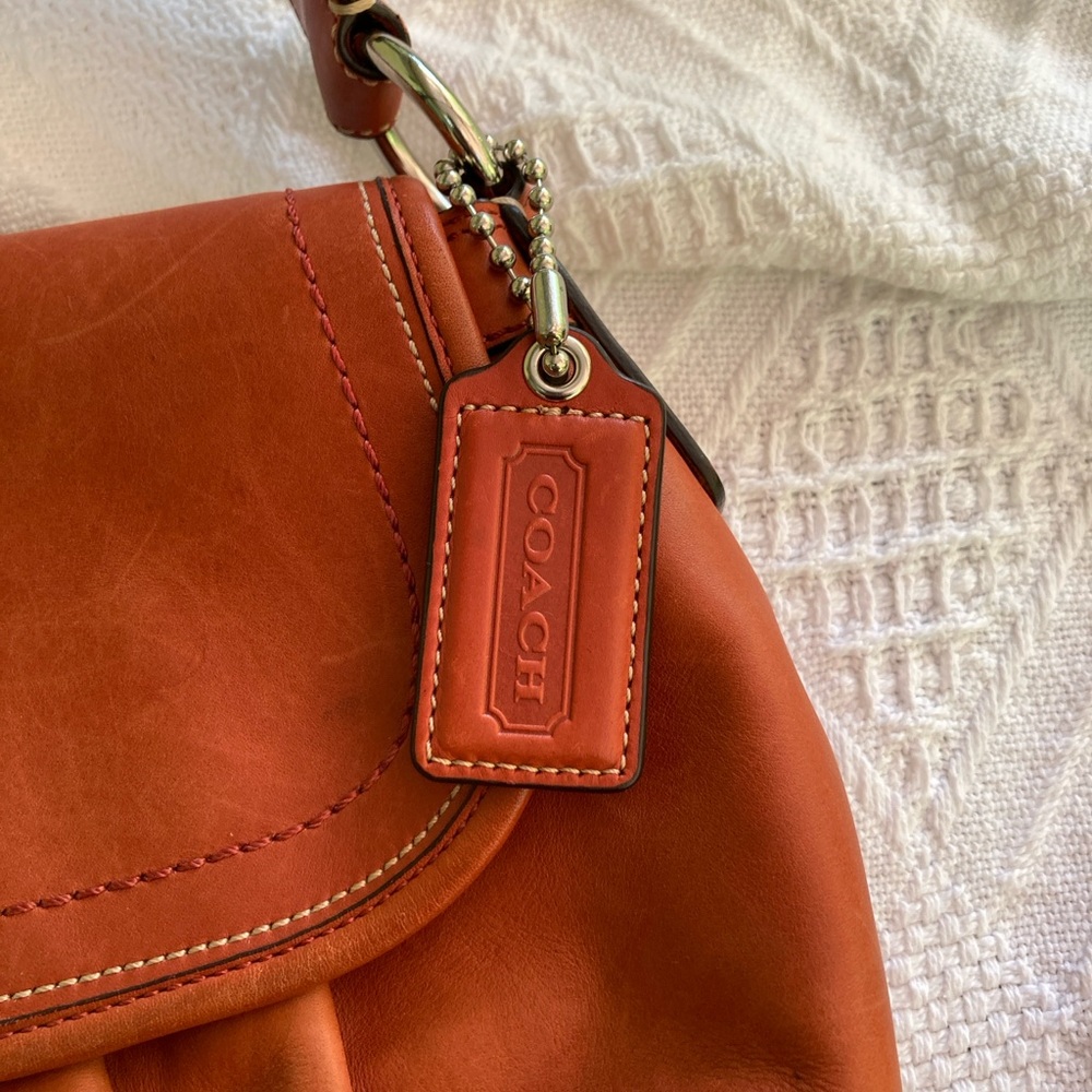 Coach SoHo, Burnt Orange Leather Shoulder Bag EUC, picture 8 shows a tiny dot - Picture 2 of 13